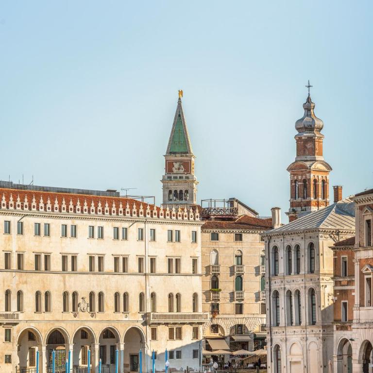 Grand Canal Luxury Apartments With Terrace R&R - Studio - 5