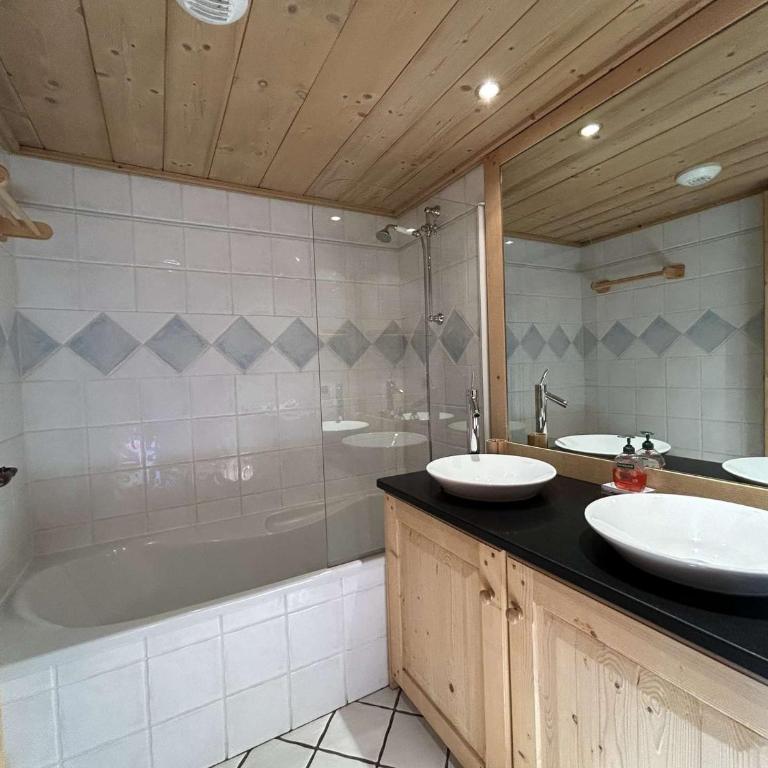 Appartement cosy 4 pièces avec linge inclus, pour 6 personnes à Méribel, proche des remontées mécaniques - FR-1-180-621 - Apartment - 17