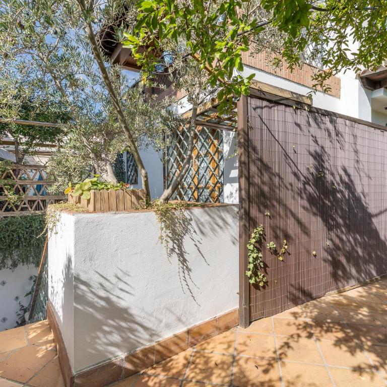 Bright Breather - El Laurel - One-Bedroom Apartment - 31