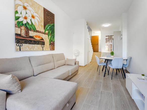 Best duplex Las Americas - Apartamento de 2 dormitorios - 11