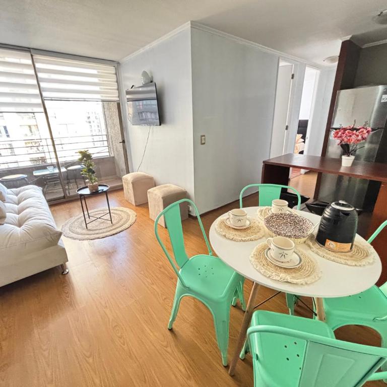 depto dos habitaciones con estacionamiento metro la moneda - Two-Bedroom Apartment - 9