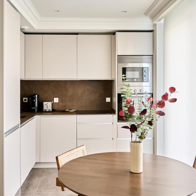 SENIOR LIVING - Villas Harmonices Mirasierra - One-Bedroom Apartment - 11