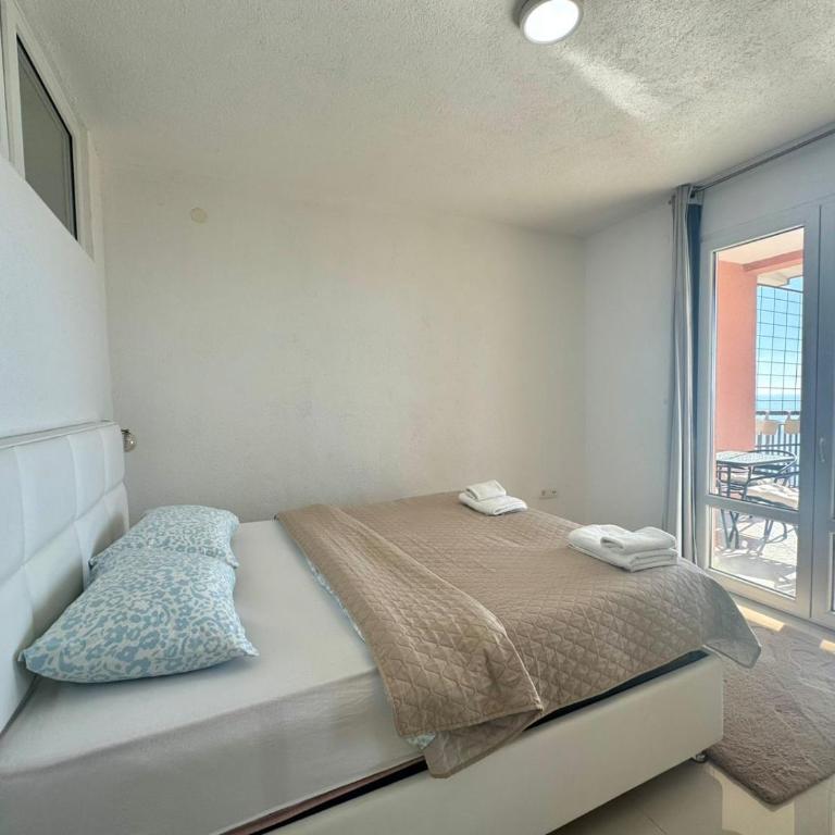 Calma Vista Apartments by Vila Vanja - Apartman sa 2 Spavaće Sobe, Balkonom i Pogledom na More - 15