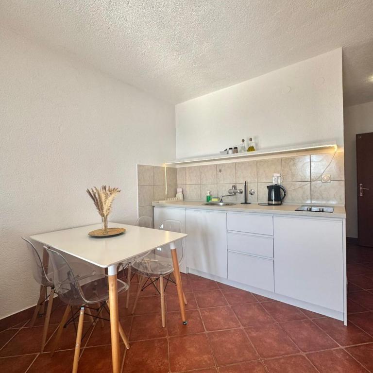 Calma Vista Apartments - Apartman sa 2 Spavaće Sobe, Balkonom i Pogledom na More - 2