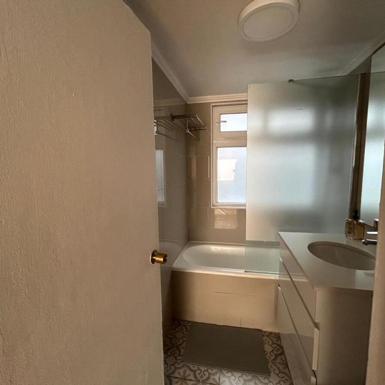 Bicentenario Park Apartment - Two-Bedroom Apartment - 4