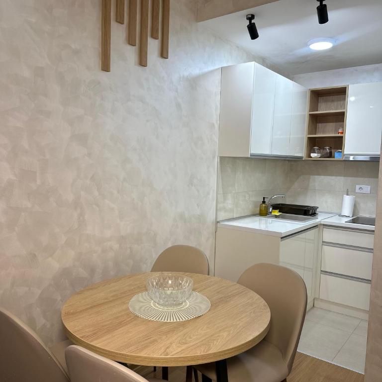 Vukadin IV 49 - One-Bedroom Apartment - 2