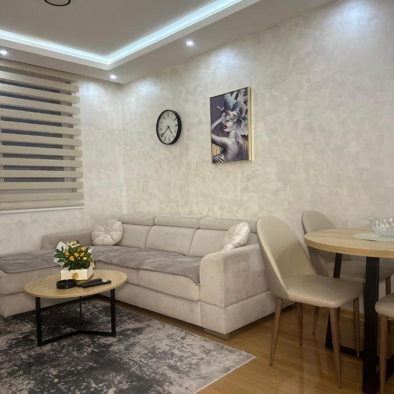 Vukadin IV 49 - One-Bedroom Apartment - 8