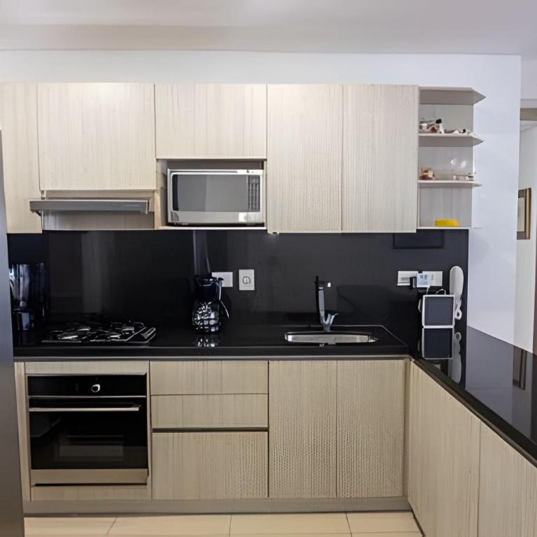 Luxurious 2-bd apt on the 23rd floor - Infinitum - Apartment - 33