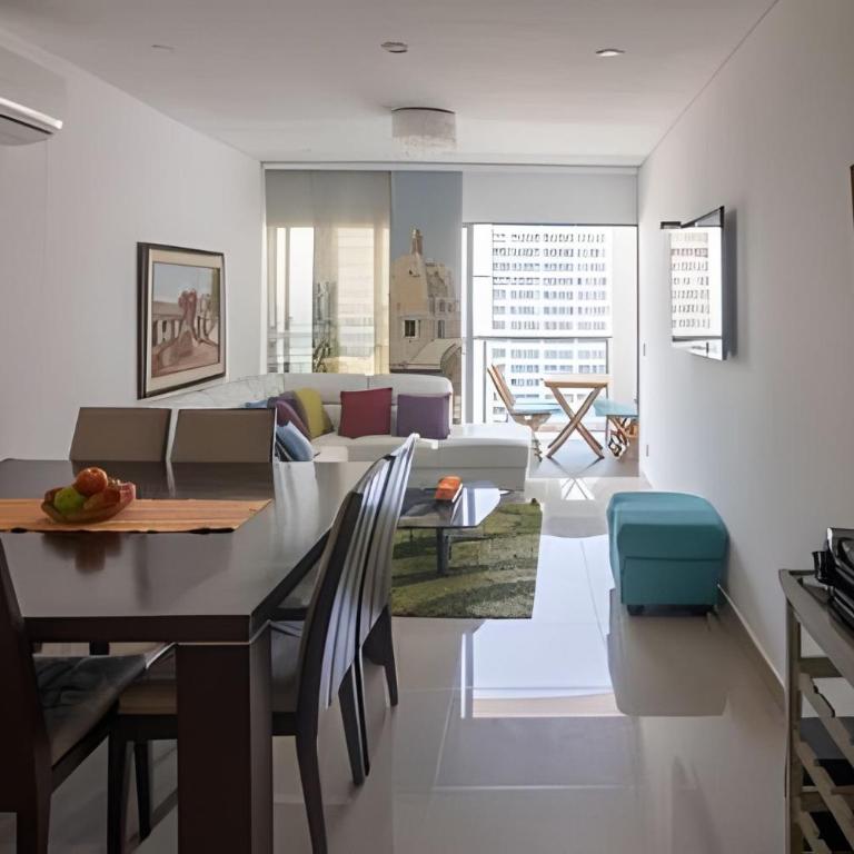 Lujoso Apto de 2 habitaciones en piso 23-Infinitum - Apartment - 58