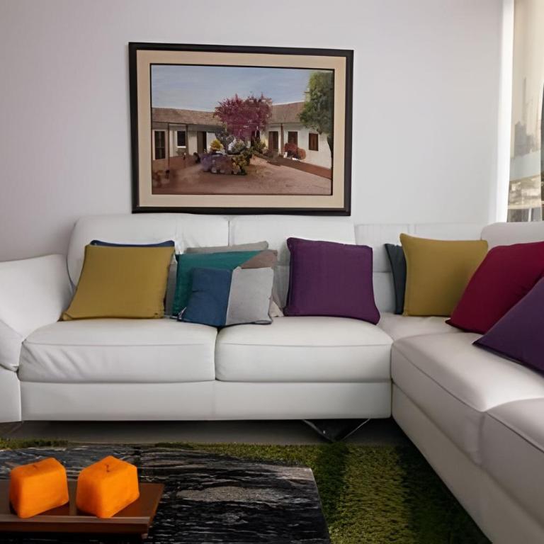 Luxurious 2-bd apt on the 23rd floor - Infinitum - Apartment - 68