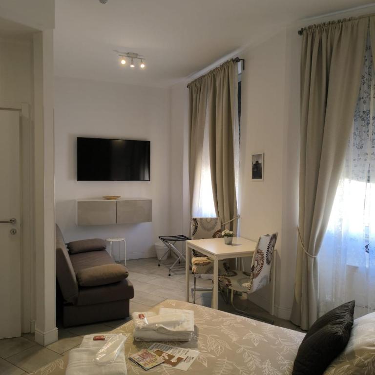 Castel Sant' Angelo Suites - Vatican - City center - Direct bus stop to and from Fiumicino Apt - Junior Suite - 7