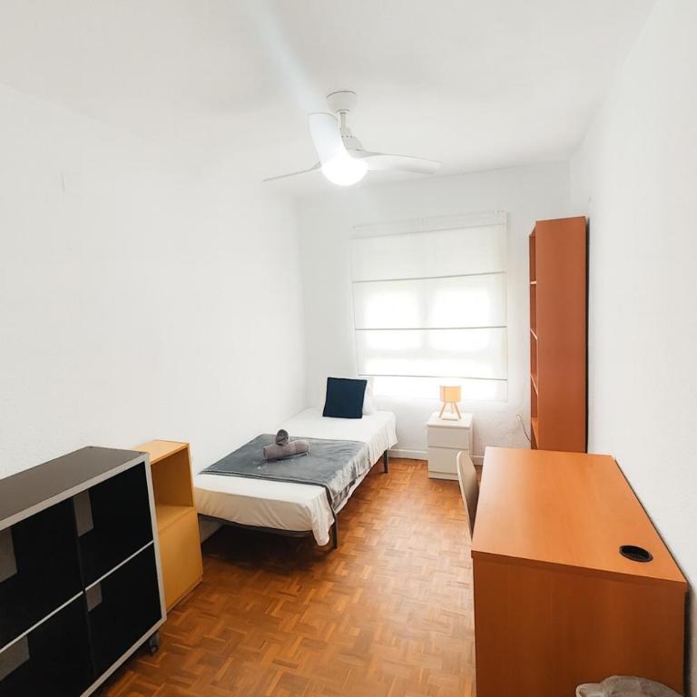 Apartamento Familiar En Nuevo Centro - Parque Central Turia - Four-Room Apartment - 2