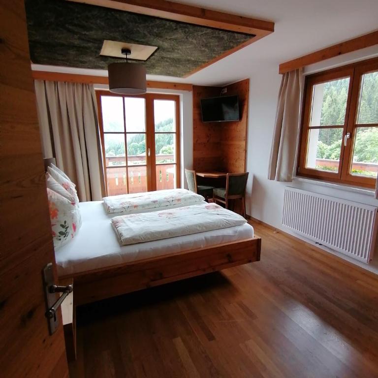 Kirchenbichlerhof - Apartment mit Balkon - 11
