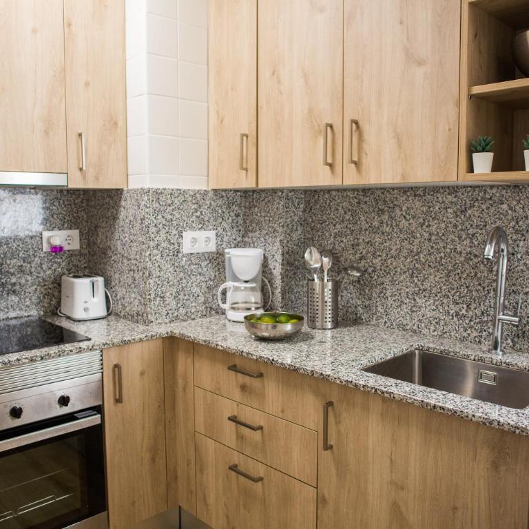 APARTAMENTO - WIFI FREE - PISCINA - 50 M PLAYA - Apartamento - 32