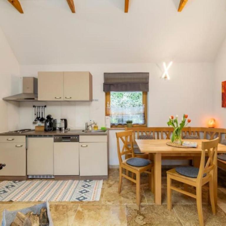 Cozy Holiday Home Leibnitz - Garden & Relaxation - Haus mit 2 Schlafzimmern - 5