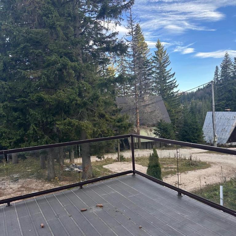 Apartmani natural Jahorina - Two-Bedroom Deluxe Apartment with Balcony - 53