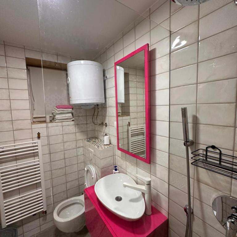 Apartmani natural Jahorina - Two-Bedroom Deluxe Apartment with Balcony - 40
