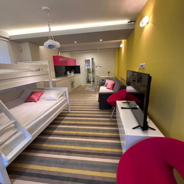 Apartmani natural Jahorina - Two-Bedroom Deluxe Apartment with Balcony - 26