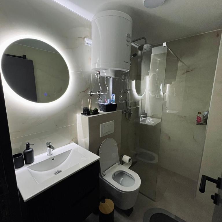 Apartman Nina - One-Bedroom Apartment - 10