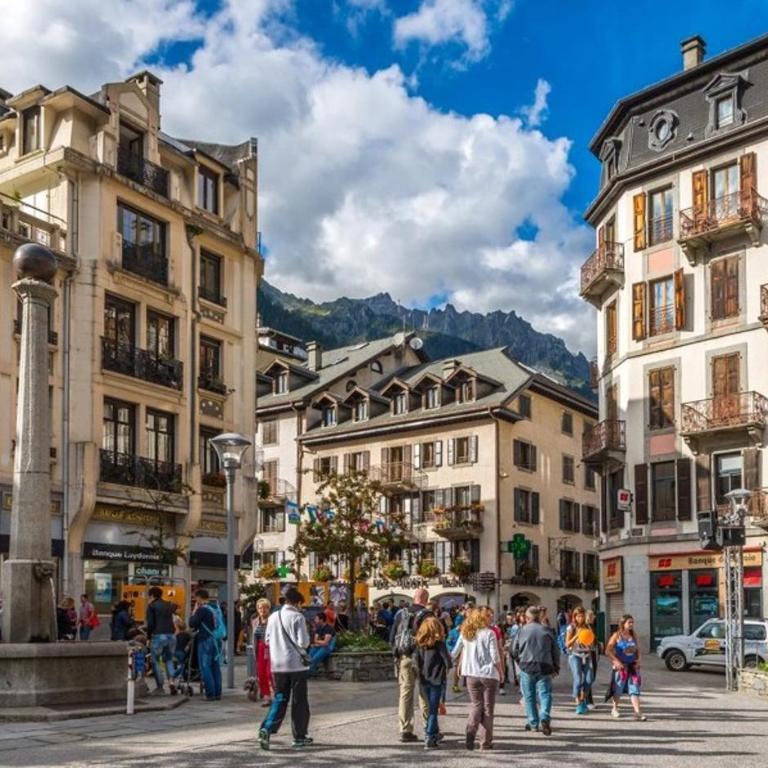 Appartement LE BUET skis aux pieds, piscine & Spa - Appartement 2 Chambres - 34