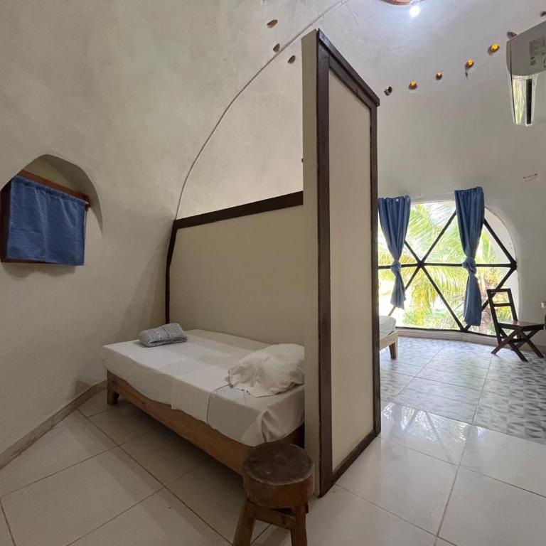 Cayuco Maya - Habitación Triple - 2