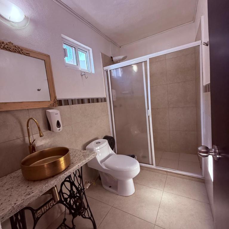 Sabalo's Hausen - Double Room with Patio - 16