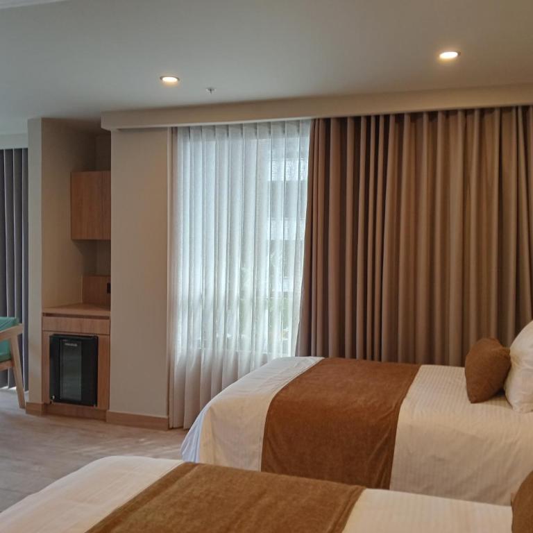 Hotel Rulay Medellin - Superior Triple Room - 12