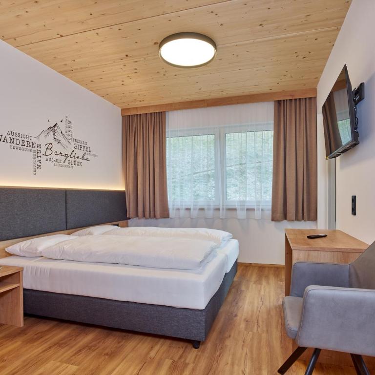 Haus Bergliebe - Double Room with Balcony - 2