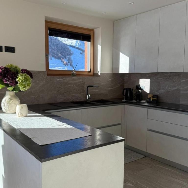 Holiday House Livigno NEW - Appartamento con 2 Camere da Letto - 3