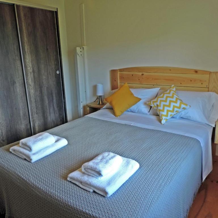 Río Epuyén Aparts - Habitación Familiar con vistas a la montaña - 2