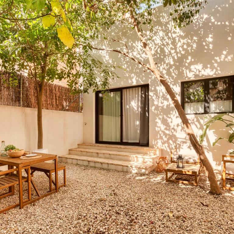El Niu Apartamentos con terraza Camp Nou - Apartamento de 1 dormitorio con jardín - 1