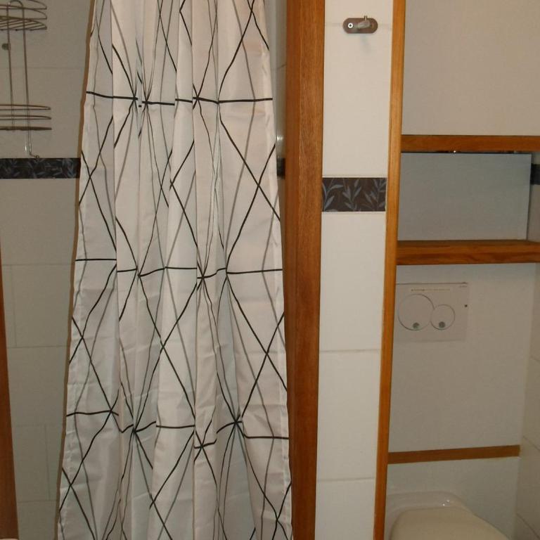 Appartement climatisé proche des Thermes à Balaruc-les-Bains - FR-1-503-57 - Studio - 11