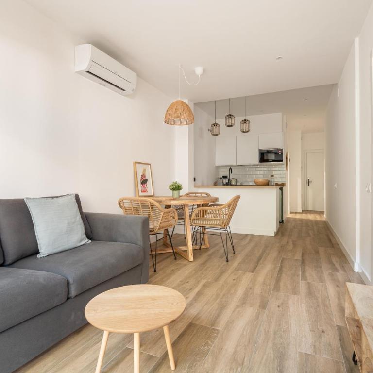 El Niu Apartamentos con terraza Camp Nou - Apartamento de 1 dormitorio con jardín - 14