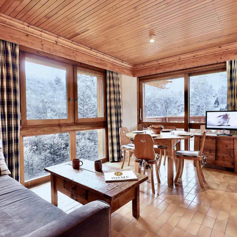 Courchevel 1850: Élégant 3 pièces, 4 pers, balcon & wifi au pied des pistes - Two-Bedroom Apartment - 6