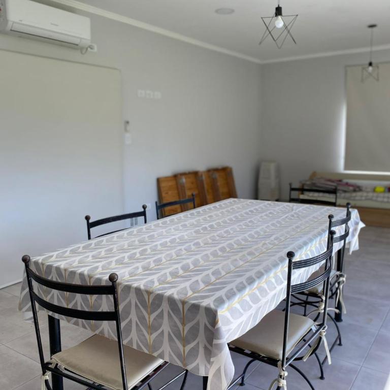 Las Moras saladillo - Casa con 1 dormitorio - 2