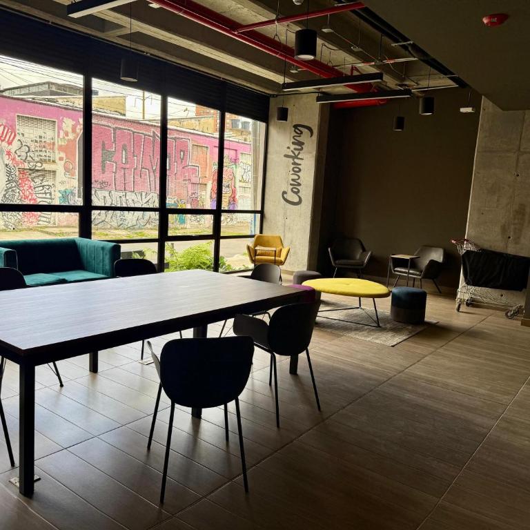 Apartamento Moderno cerca a Corferias Quadro Smartliving - Deluxe One-Bedroom Apartment - 33