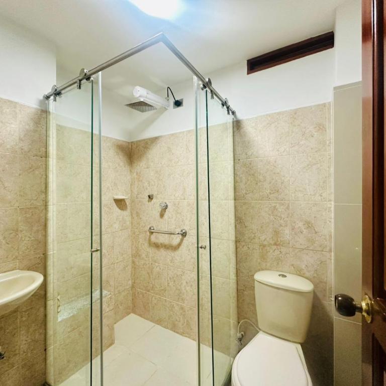 Hotel Jardin de Rosas - Double Room with Private Bathroom - 3