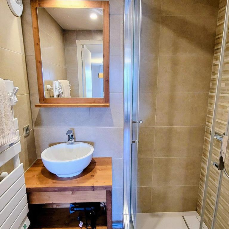 Appartement moderne 3 pièces - 6 pers. - Balcon - Neuf - FR-1-346-537 - Appartement - 14