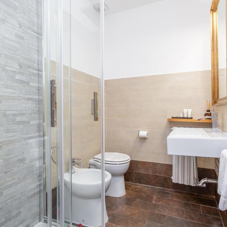 Easybnb - Dea Roma - Junior Suite with Balcony - 6