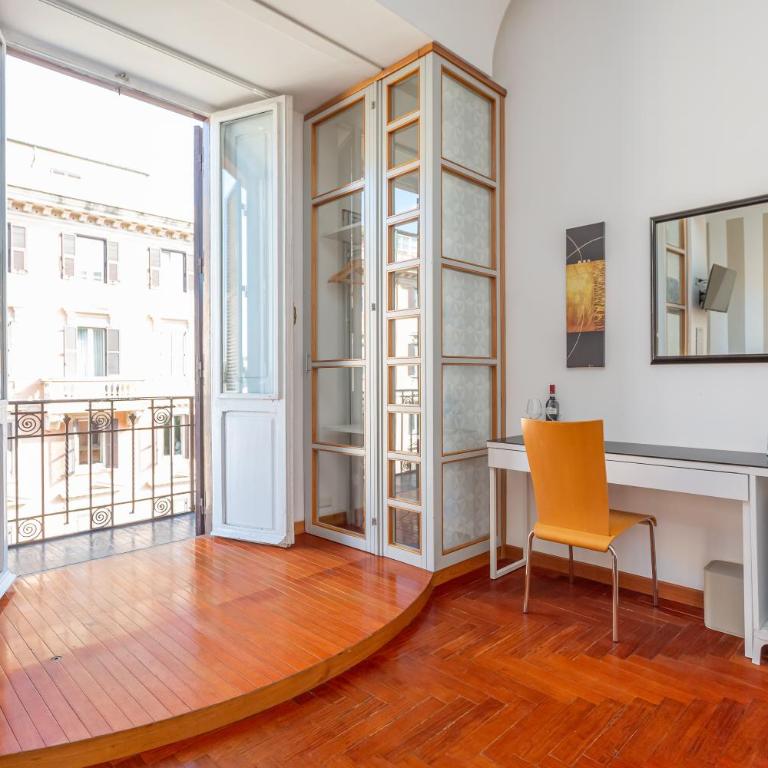 Easybnb - Dea Roma - Junior Suite with Balcony - 2