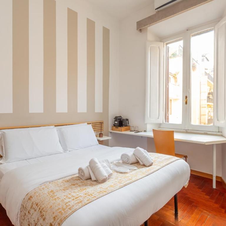 Easybnb - Dea Roma - Deluxe Family Room - 3
