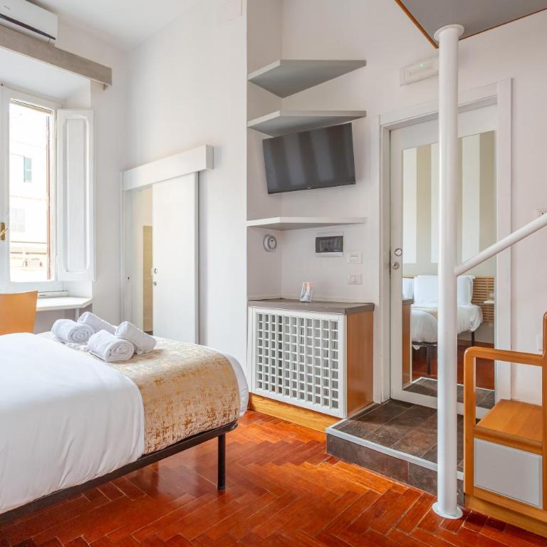 Easybnb - Dea Roma - Deluxe Family Room - 5
