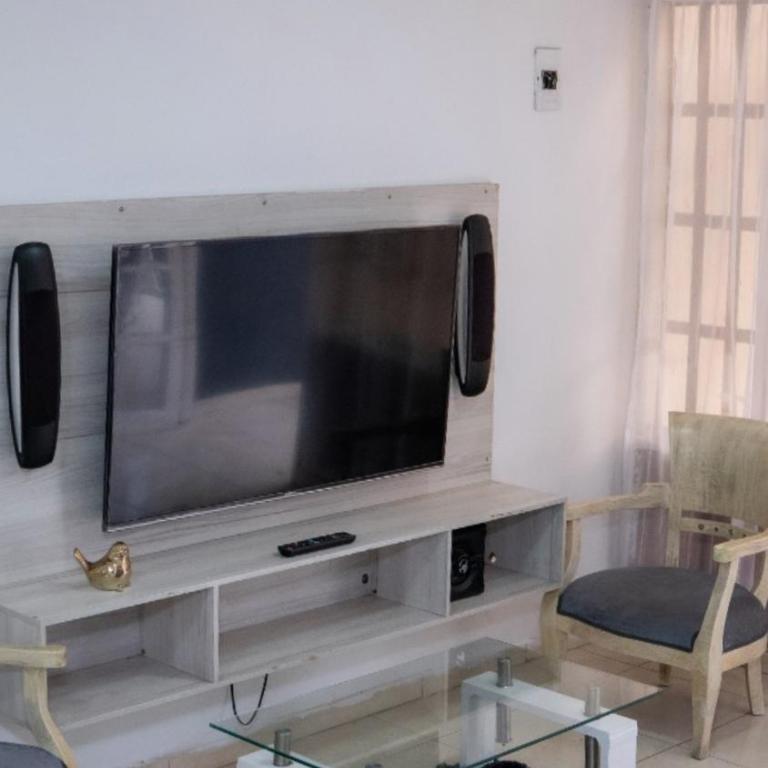 Hermosa casa en cali - Casa Unifamiliar de 2 dormitorios - 1