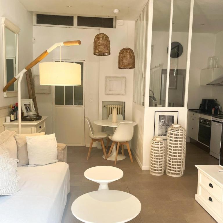 Appartment with private garden in city center Nice - Appartement 2 Chambres - 6