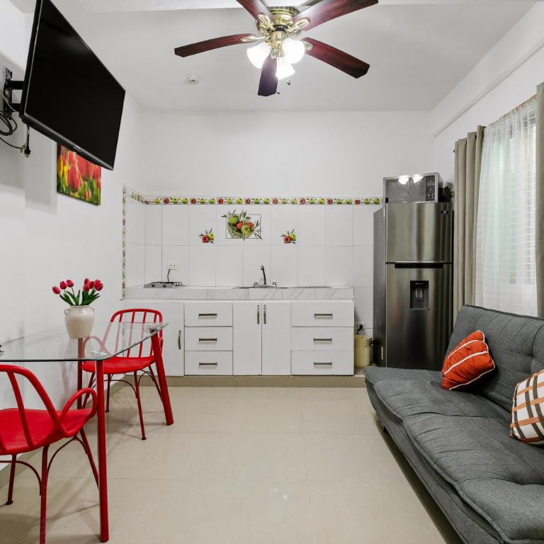 Sea Heart 5TA AV - One-Bedroom Apartment - 1