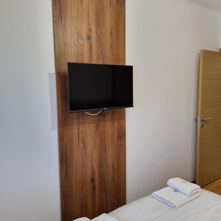 Royal Garden Centar apartmani - One-Bedroom Apartment - 7