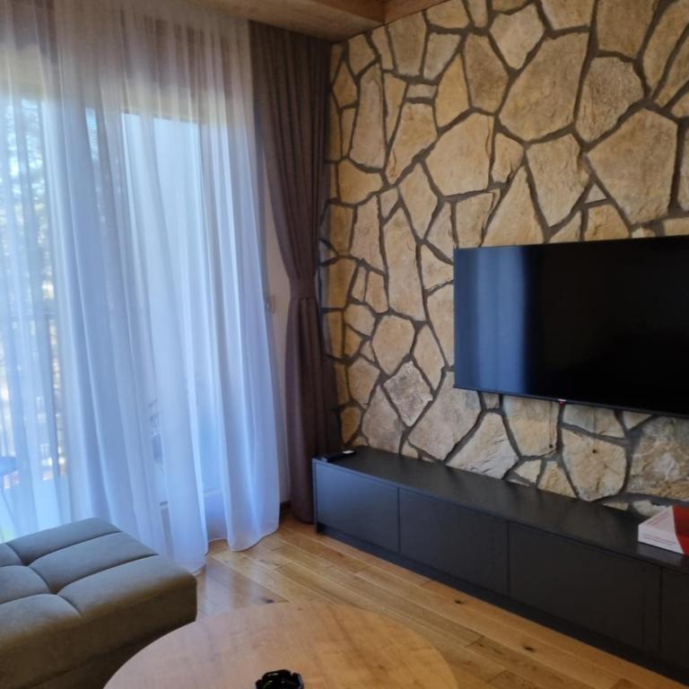 Royal Garden Centar apartmani - One-Bedroom Apartment - 14
