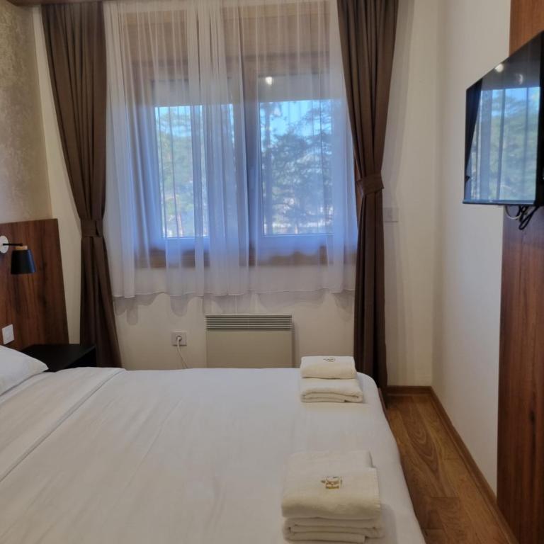 Royal Garden Centar apartmani - One-Bedroom Apartment - 35