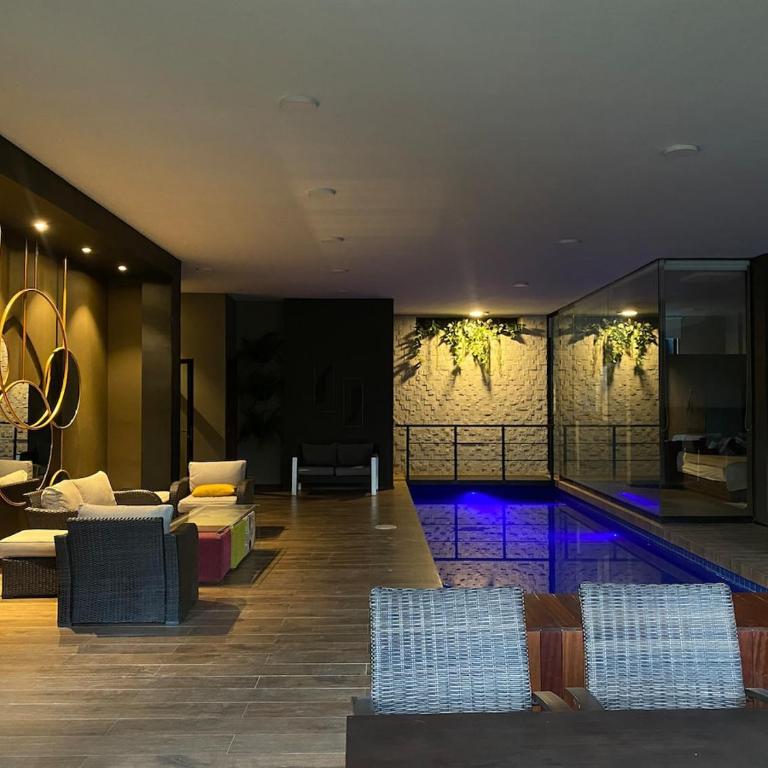 House with a private pool in Bosque Norte - Three-Bedroom House - 5