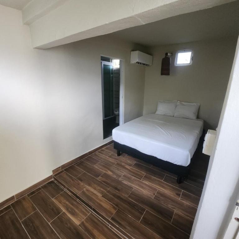 MK Hotel Beach - Two-Bedroom Standard Apartment - 38